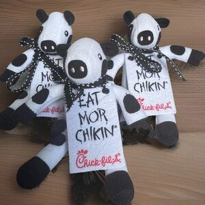 Lot Of 3 CHICK FIL A Plush Cows 6" Collectors Stuffed Animals 'Eat More Chicken'